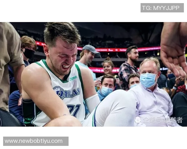 希门尼斯透露因脚踝疼痛加剧将缺席比赛一段时间的消息 希门尼斯透露因脚踝疼痛加剧将缺席比赛一段时间的消息