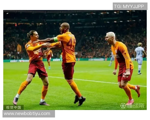 加图索现场观战国米对佛罗伦萨考察意大利国脚表现 加图索现场观战国米对佛罗伦萨考察意大利国脚表现