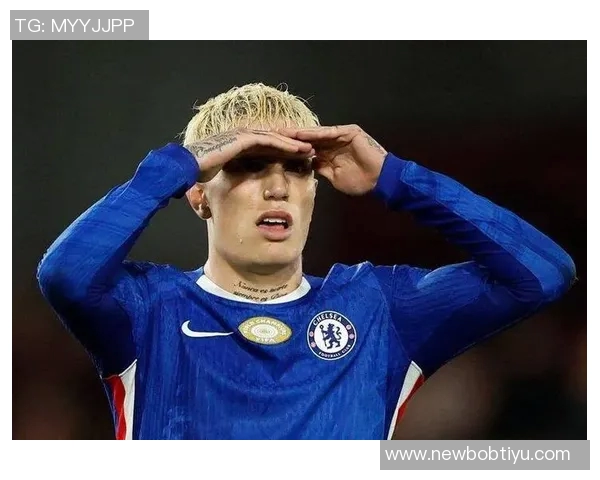 桑德兰爆冷击败切尔西跃升英超第二球迷高唱争冠信心满满 桑德兰爆冷击败切尔西跃升英超第二球迷高唱争冠信心满满