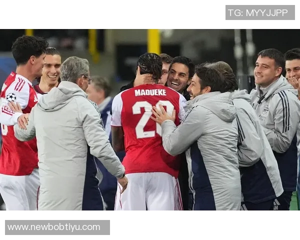 早报综述：利物浦止连败皇马切尔西阿森纳齐获胜曼联遭遇平局