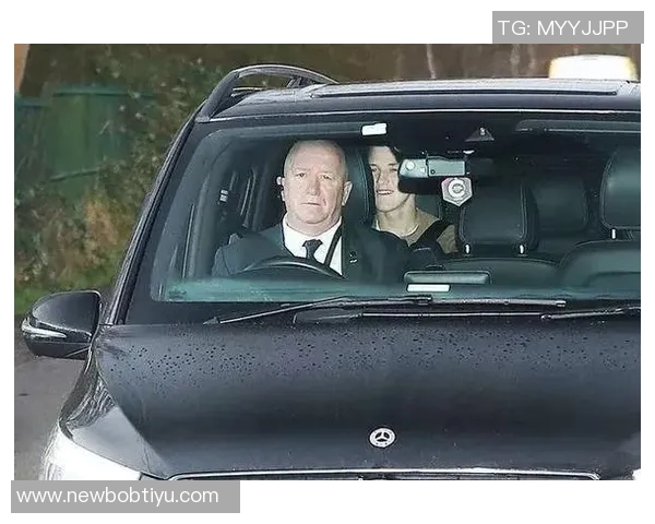 米兰球探高度评价卡雷查斯亨克冬窗报价高达4000万欧